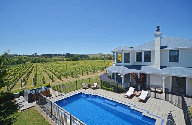 Lismore House and Vineyard