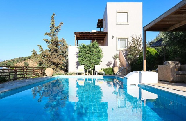 Listaros Villas