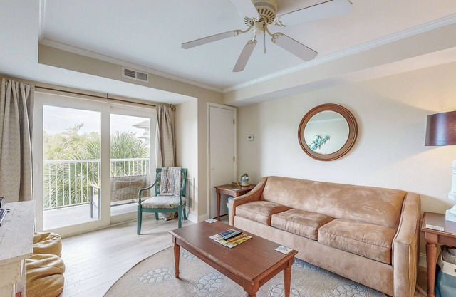 Litchfield condo with lazy river, pool, hot tub, beach access & water park