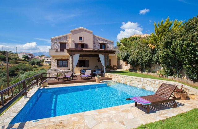 Lithos - Tres Habitaciones Villa, Capacidad 5
