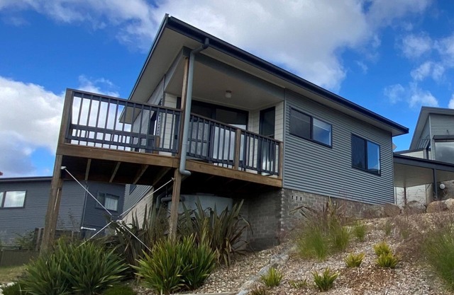 Little Bivvy located high up in Tyrolean Village with spectacular views over Lake Jindabyne