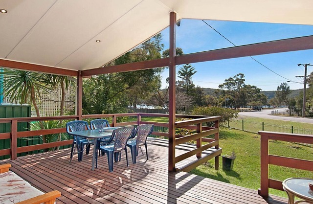 Pequeña casa azul - Hardys Bay, NSW