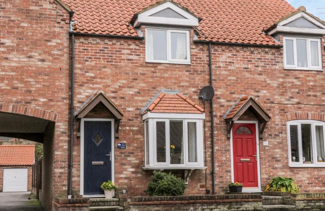 Little Daisy Cottage