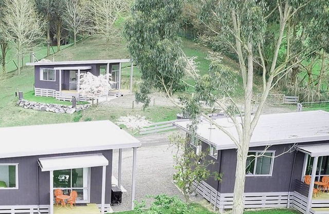 Little Forest Cabins with an awesome outlook. No 2