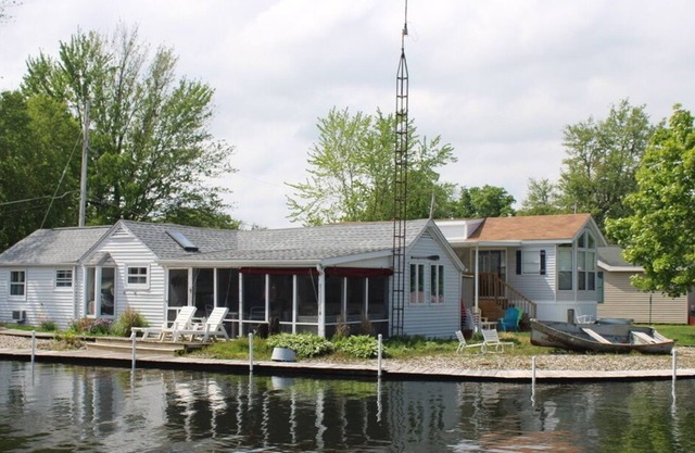 Little Gem on Lake Wawasee