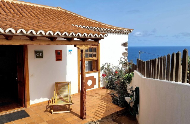 Casita en la costa de San Andrés y Sauces, junto al Charco Azul