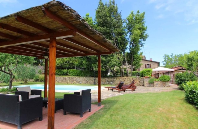 Little house with private pool, ideal for two or small family