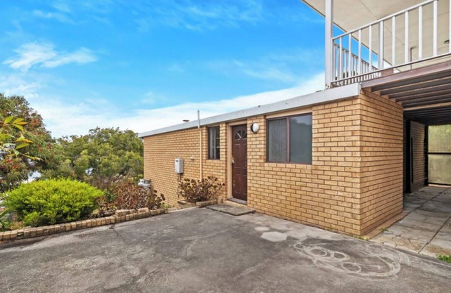 Little Innes - affordable accommodation with a view
