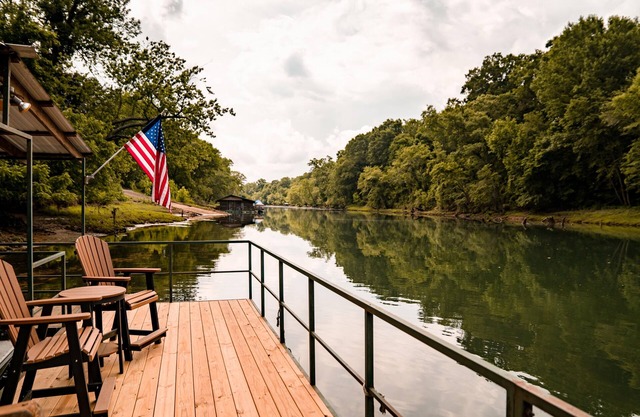 Little Red River Cabin for a perfect fishing getaway for the whole family!