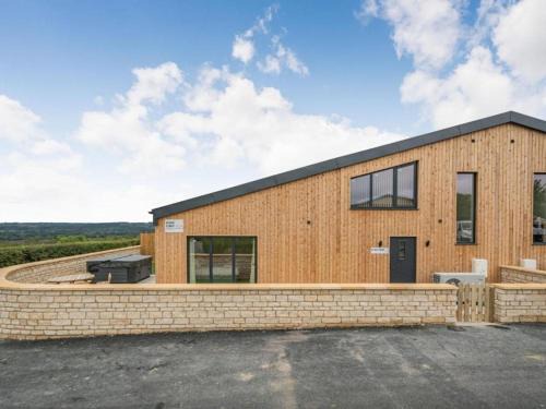 Little Rissington - Barn One