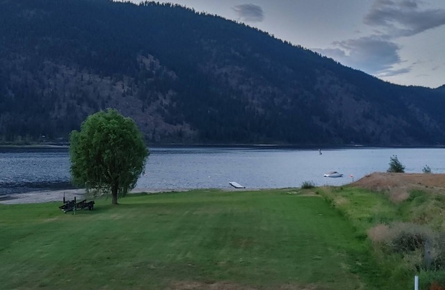 Little Shuswap Lake Front Suite