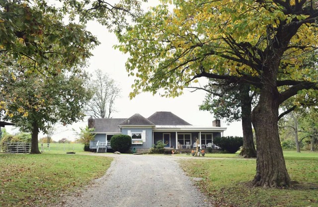 Country Farmhouse en Little Sugar Creek cerca de Elk River y NW Arkansas.