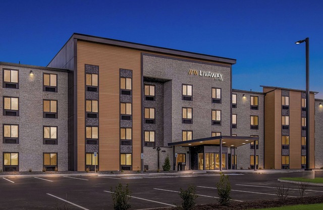 LivAway Suites Nashville- Smyrna