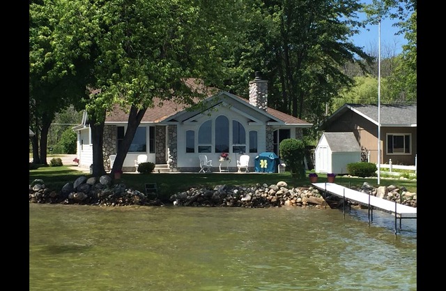 Live~Love~Lake House
