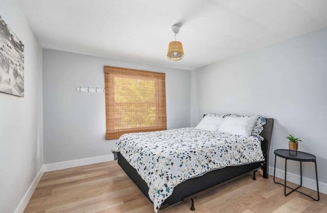 Live Luxury in the Park; West London