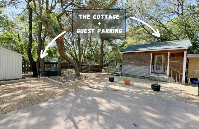 Live Oak Cottage - 'tiny house' / walk to beach