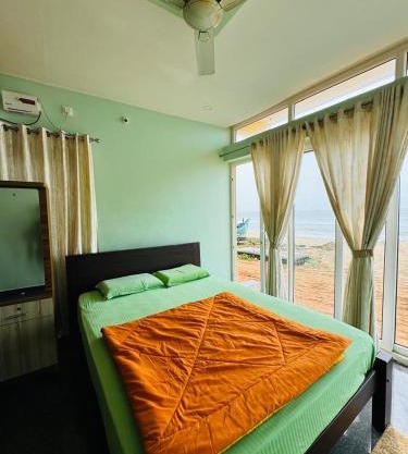 Livin Gokarna Beach Stay