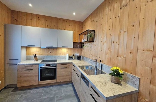 Living naturally in an organic wooden house