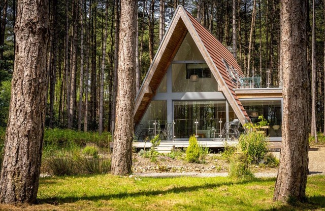 Liz's Lodge by Big Skies Cottages