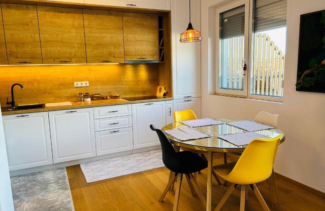 Lizz Panoramic Residence