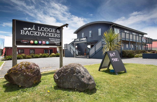 LKNZ Lodge & Cafe