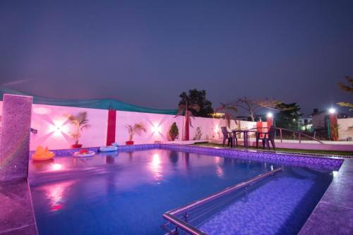 ll CHARLIE VILLA ll 4BHK ll AC ll PRIVATE POOL ll