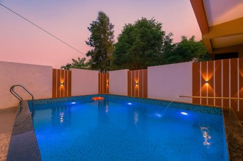 ll EMPYREAN STAY ll LUCIFER VILLA ll 2BHK ll AC ll PRIVATE POOL ll WIFI ll