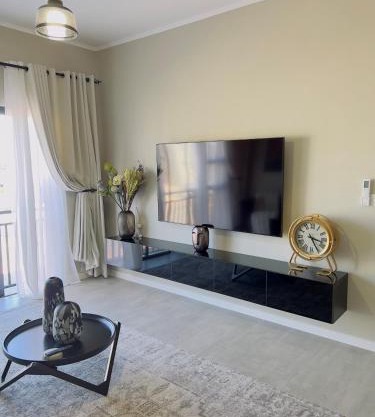 LLL Apartments M6