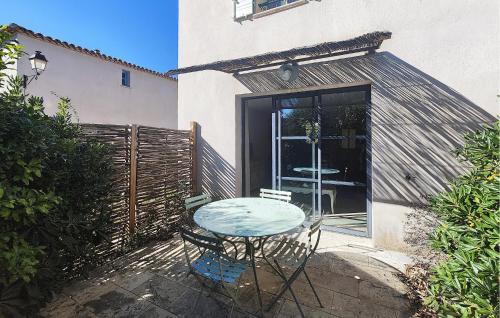 Lovely Home In Saint-Laurent-De-La-Cabrerisse