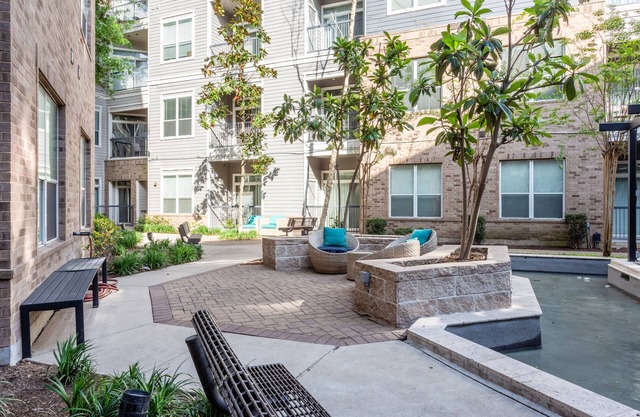Locale at Sync Medical Center - Houston