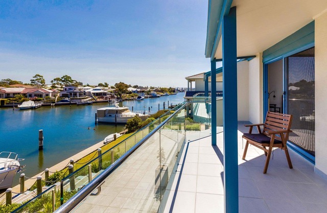 Locanda - Paynesville, VIC