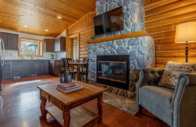 Located at the base of the Beartooth Mountains, great views!