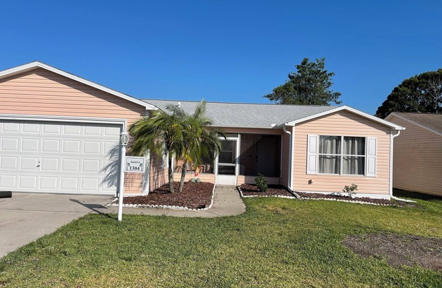 Located Right Between Sumter Landing and Spanish Springs!