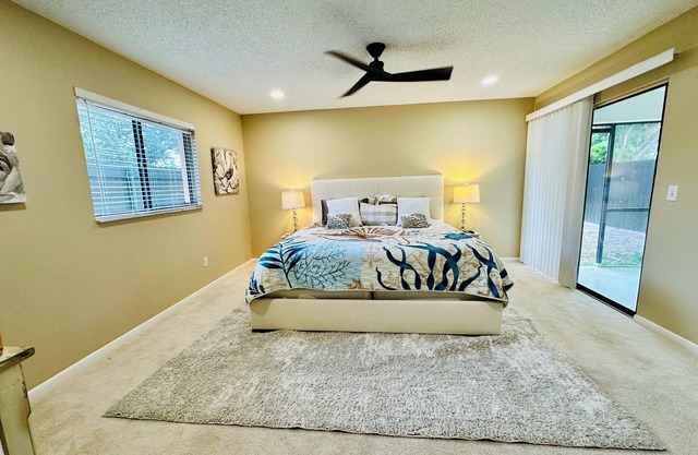 “ Location, top accommodation, close to Gulf Coast University, RSW Airport”.