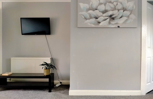 Loch Leven & Kinross Getaway with Ensuite