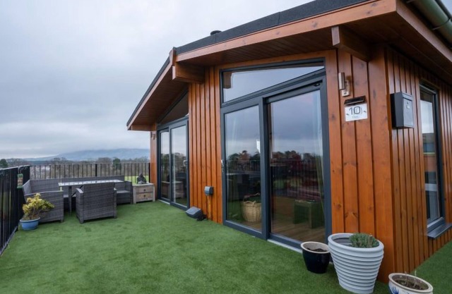 Loch Leven Lodge 25 East by Interhome