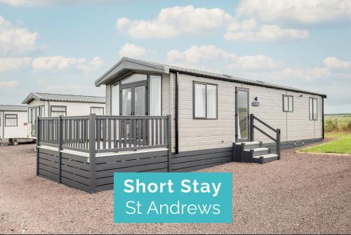 Lodge 17 Lockwood Close to St Andrews