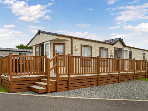 Lodge 43 Bridlington Holiday Park - Uk47517