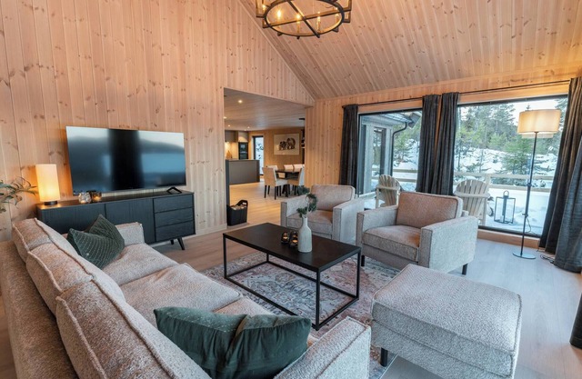 Lodge at ski centre, crosscountry trail, sauna