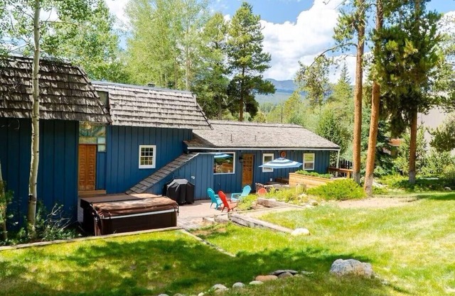 Lodge Off Main, Walk to Gondola!