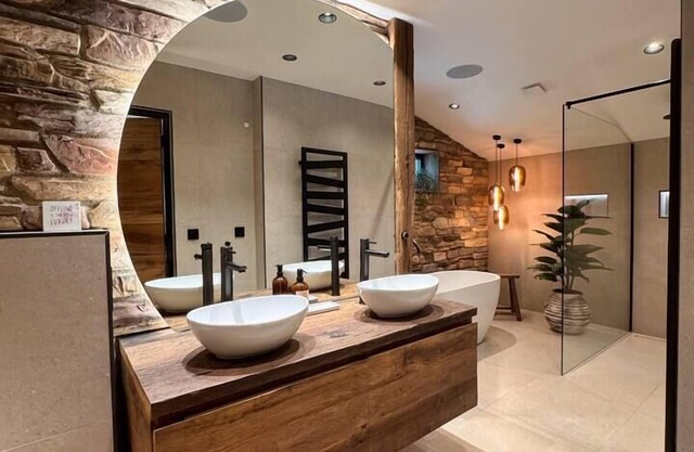 Lodge with extensive Wellness, Adults Only