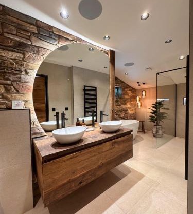 Lodge with luxurious Wellness, Adults Only