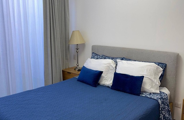 Lodging near airport and safe, INARA apartment!