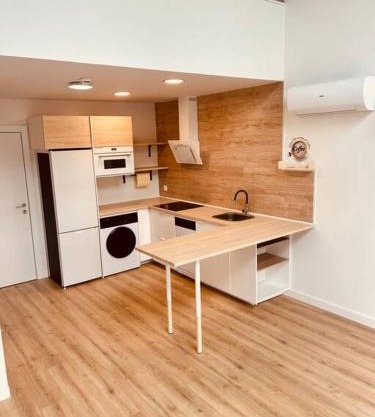Loft 007 con jardin, piscina, garaje y Netflix