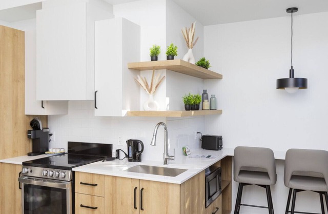 Loft 201 | Rooftop | Downtown