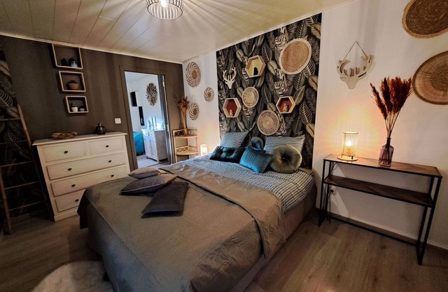 Aux champs des cloches-Loft-Moderno-Baño con ducha-Vista al campo