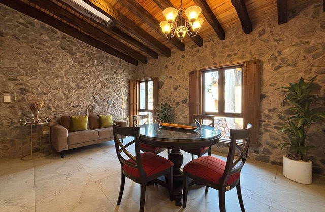 Departamento Carlo Crivelli: Renacimiento en Val'Quirico