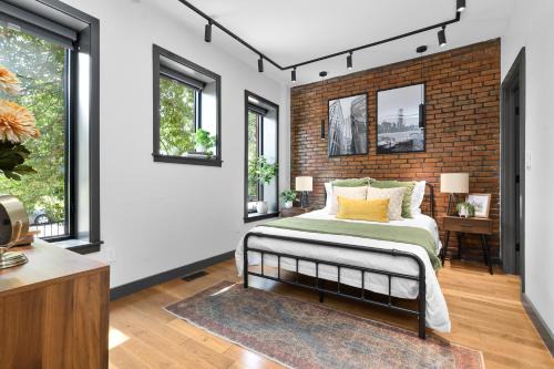 Loft Condo Free Parking,MIT,Harvard,TD Garden