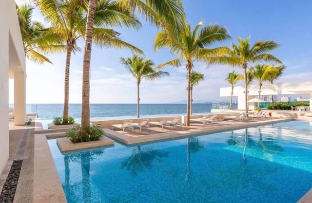 Hermoso loft con vista al mar,céntrico en Puerto Vallarta un complejo exclusivo