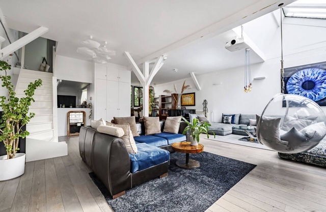 Loft Luxe in the Boho 20th, by Veeve